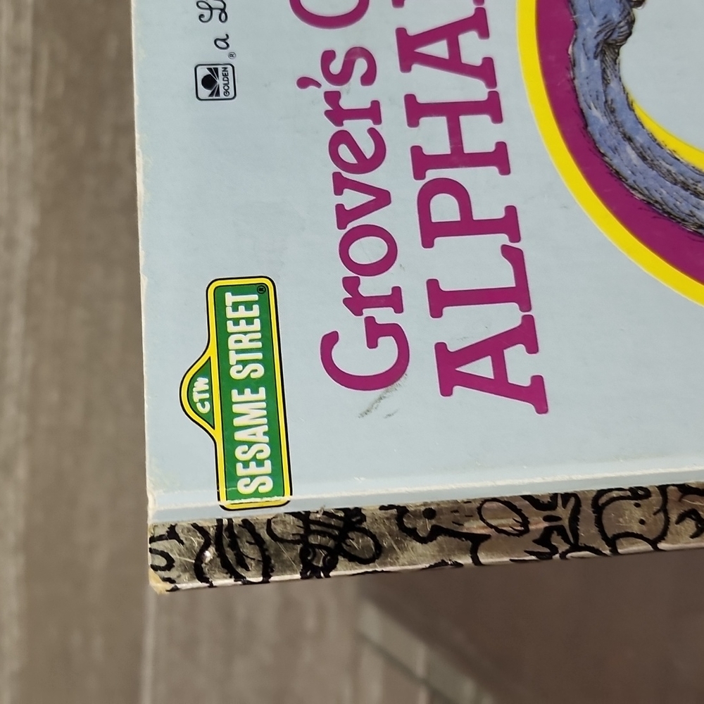Sesame street grovers own alphabet 1978 great condition - Picture 3 of 5